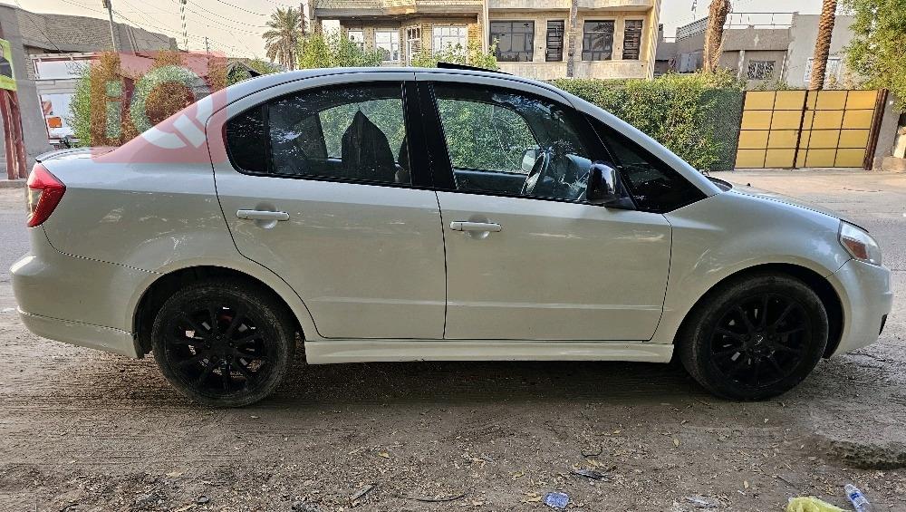 سوزوكي SX4